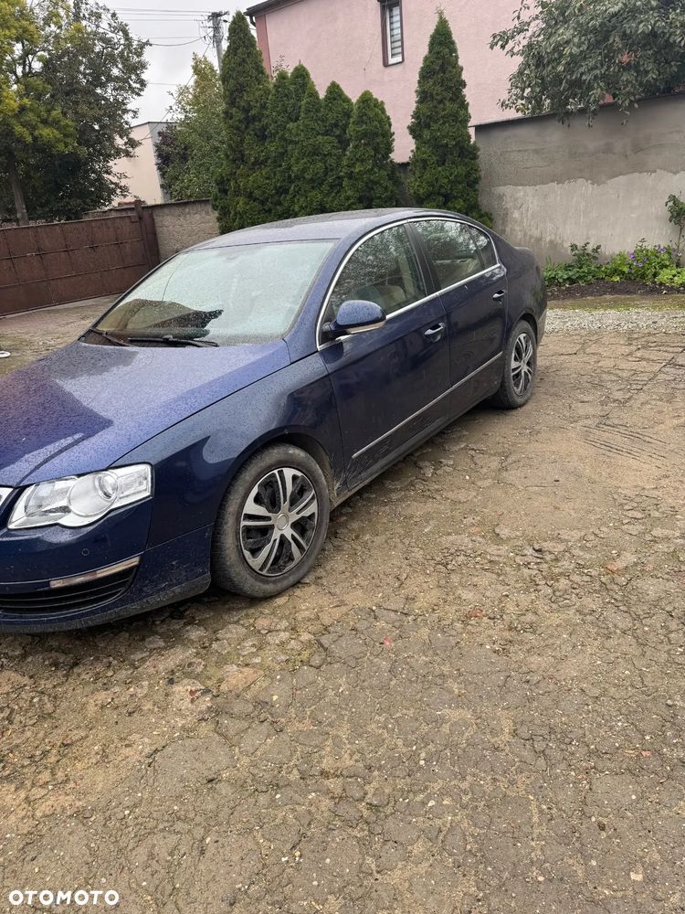 Volkswagen Passat 2.0 TDI Comfortline - 1