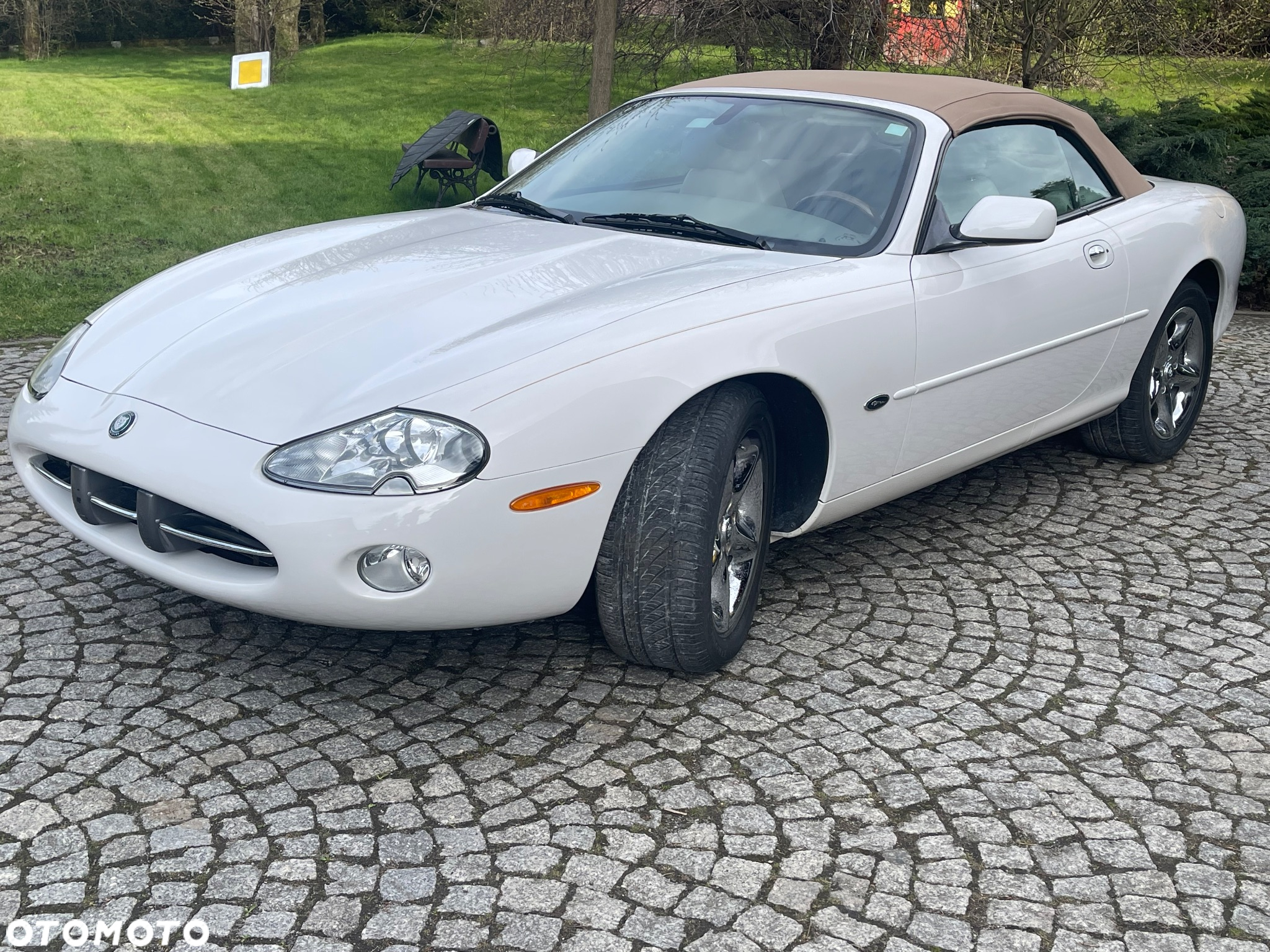 Jaguar XK8 4.0 - 14
