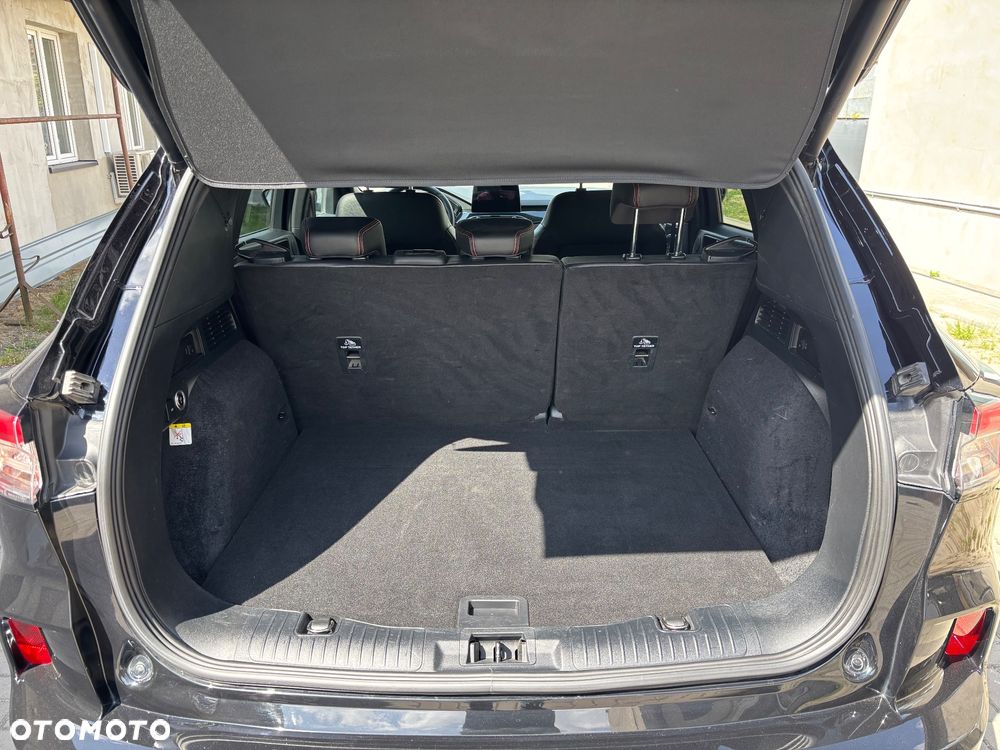 Ford Kuga 2.0 EcoBlue AWD ST-Line X - 23