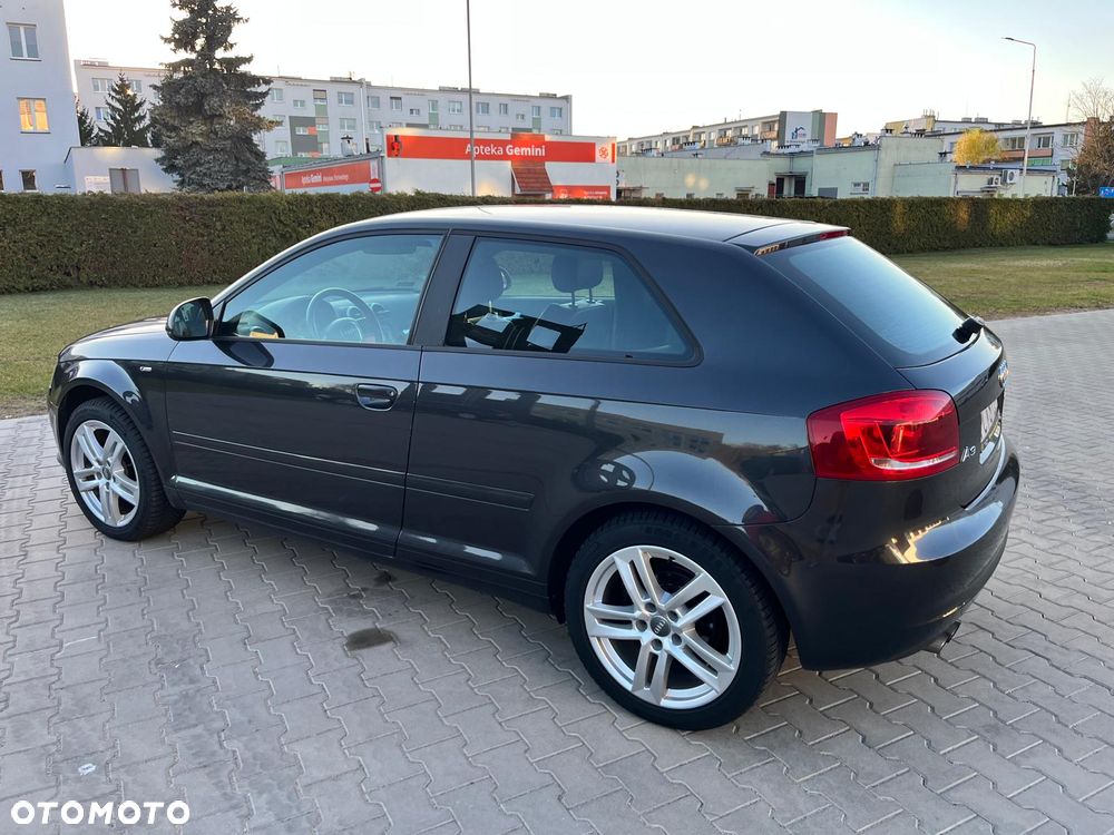 Audi A3 3-drzwiowe 2.0 TDI Ambition - 5