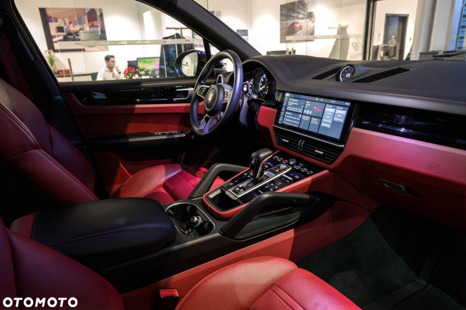 Porsche Cayenne - 9