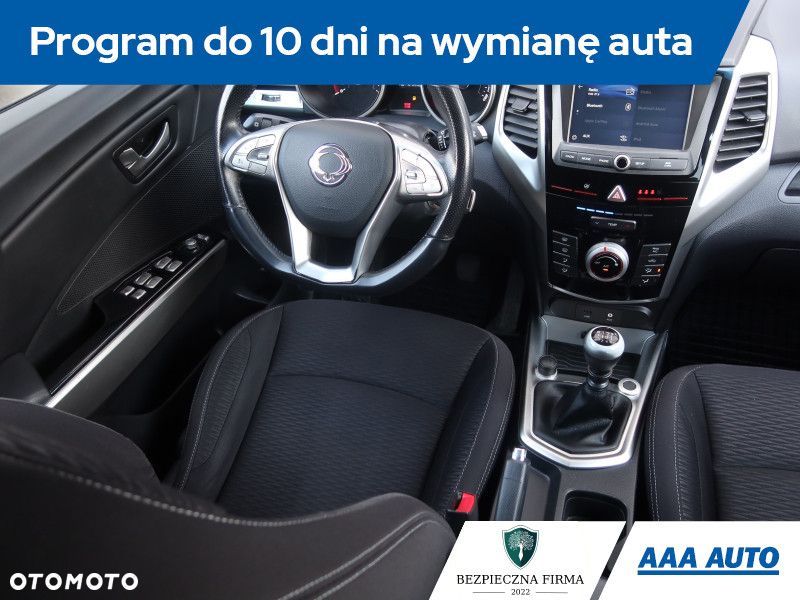 SsangYong/KGM Tivoli - 8