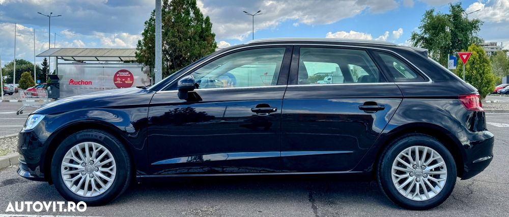 Audi A3 1.6 TDI clean Stronic Ambition - 2