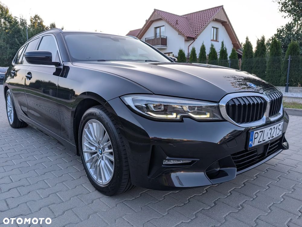 BMW Seria 3 320d MHEV Sport Line - 4