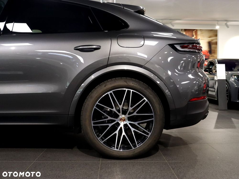 Porsche Cayenne E-Hybrid PHEV - 12