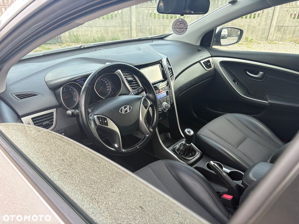 Hyundai i30 1.4 CRDi Intro Edition - 35