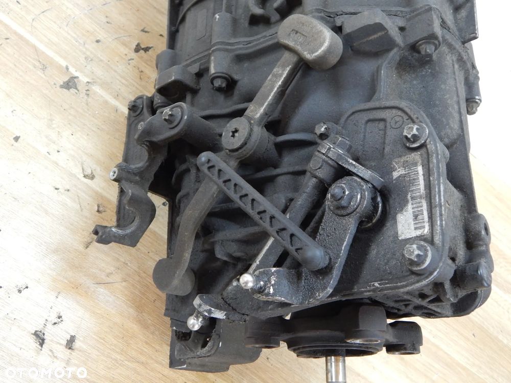 Skrzynia biegów 2.2 CDi Mercedes Sprinter 906 vito viano 639 06-17 Łuków części - 5