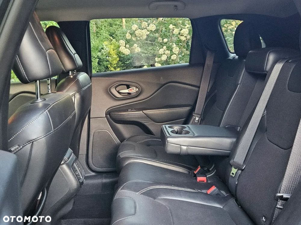 Jeep Cherokee 2.0 MJD Active Drive II Limited - 12