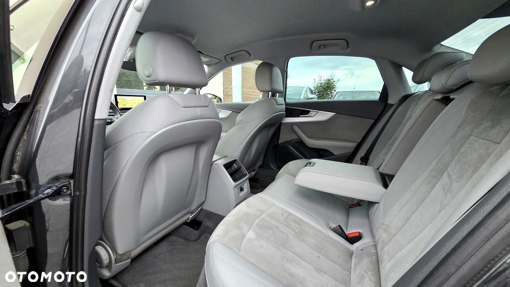 Audi A4 Limousine 2.0 TFSI quattro S tronic sport - 31