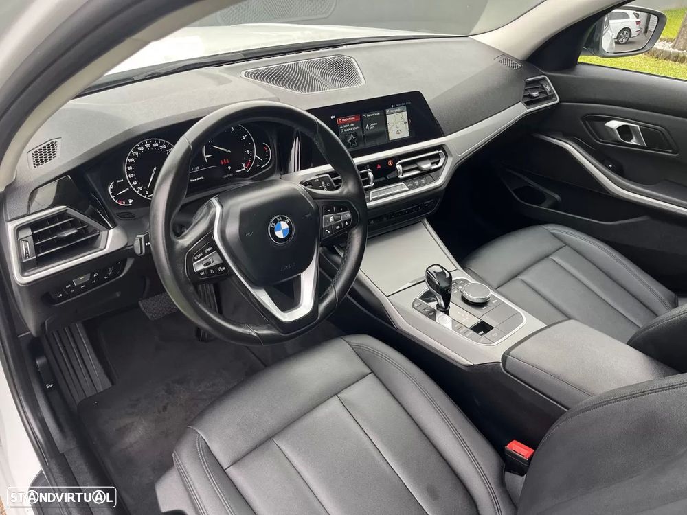 BMW 318 d Touring Aut. Sport Line - 25
