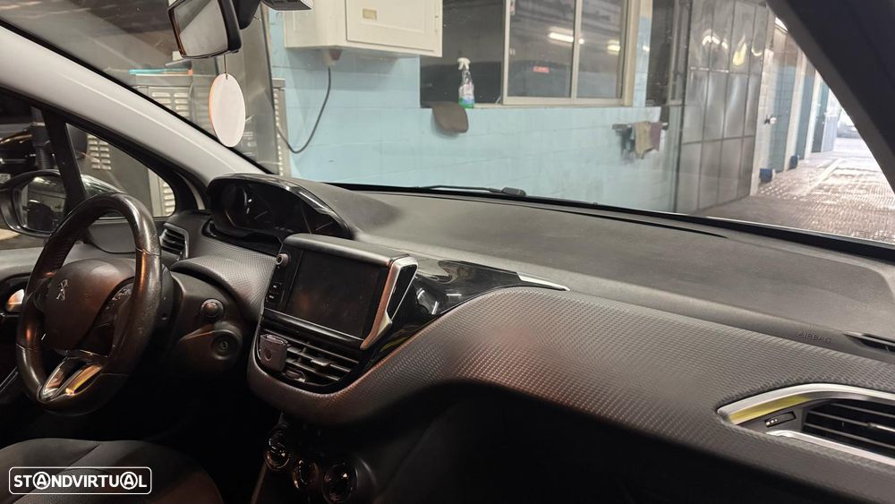 Peugeot 208 1.6 BlueHDi Access - 8