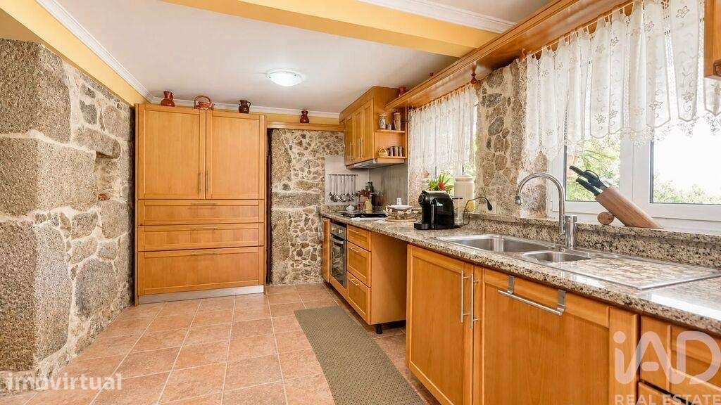 Casa / Villa T3 em Rocas do Vouga de 174,23 m2 - Grande imagem: 4/15