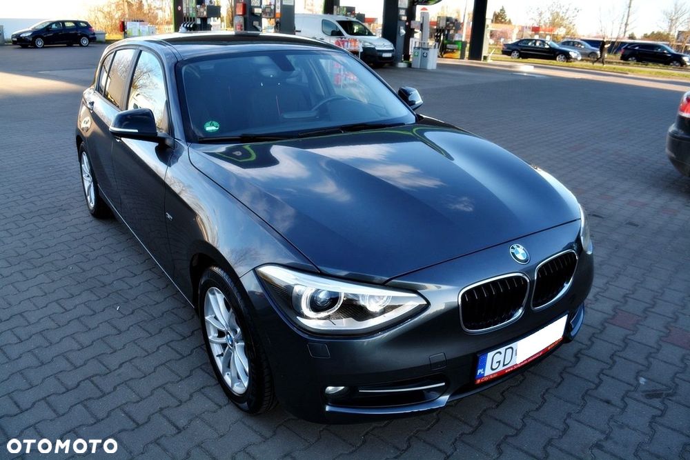 BMW Seria 1 118i Sport Line - 12