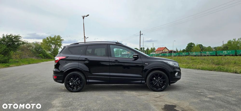 Ford Kuga 1.5 EcoBoost 2x4 ST-Line - 15