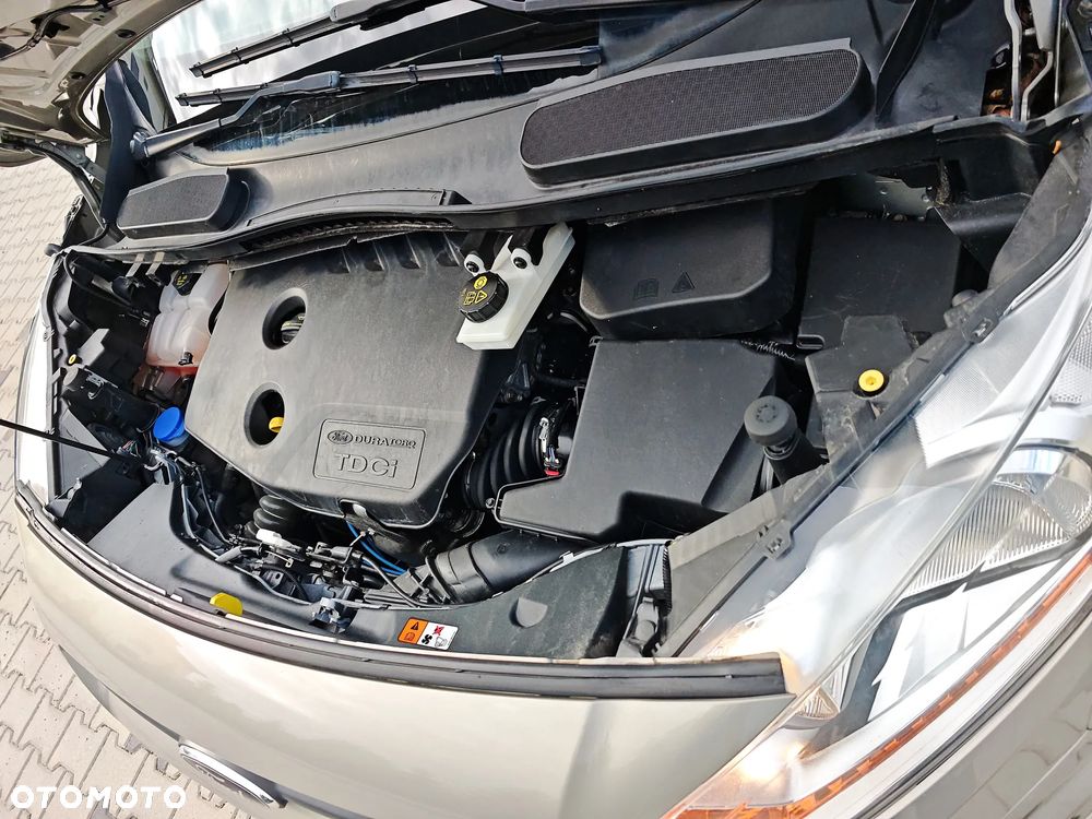 Ford Transit Connect - 15