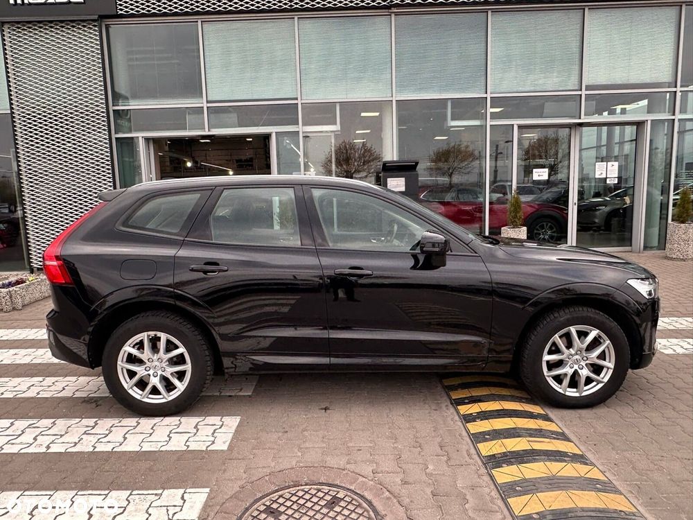 Volvo XC 60 B4 D AWD Momentum - 7