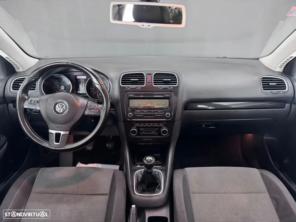 VW Golf Variant 1.6 TDi Confortline - 18