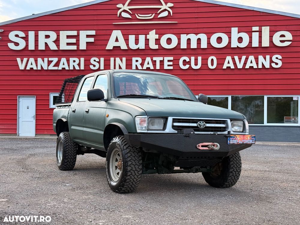 Toyota Hilux - 1