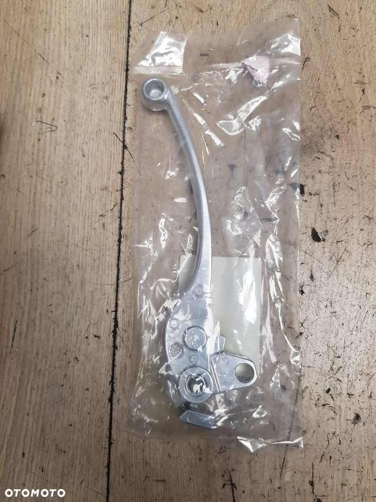 Dźwignia sprzęgła Honda CB1000 SC60 / VTR1000 SP2  53180-MCF-D62 - 4