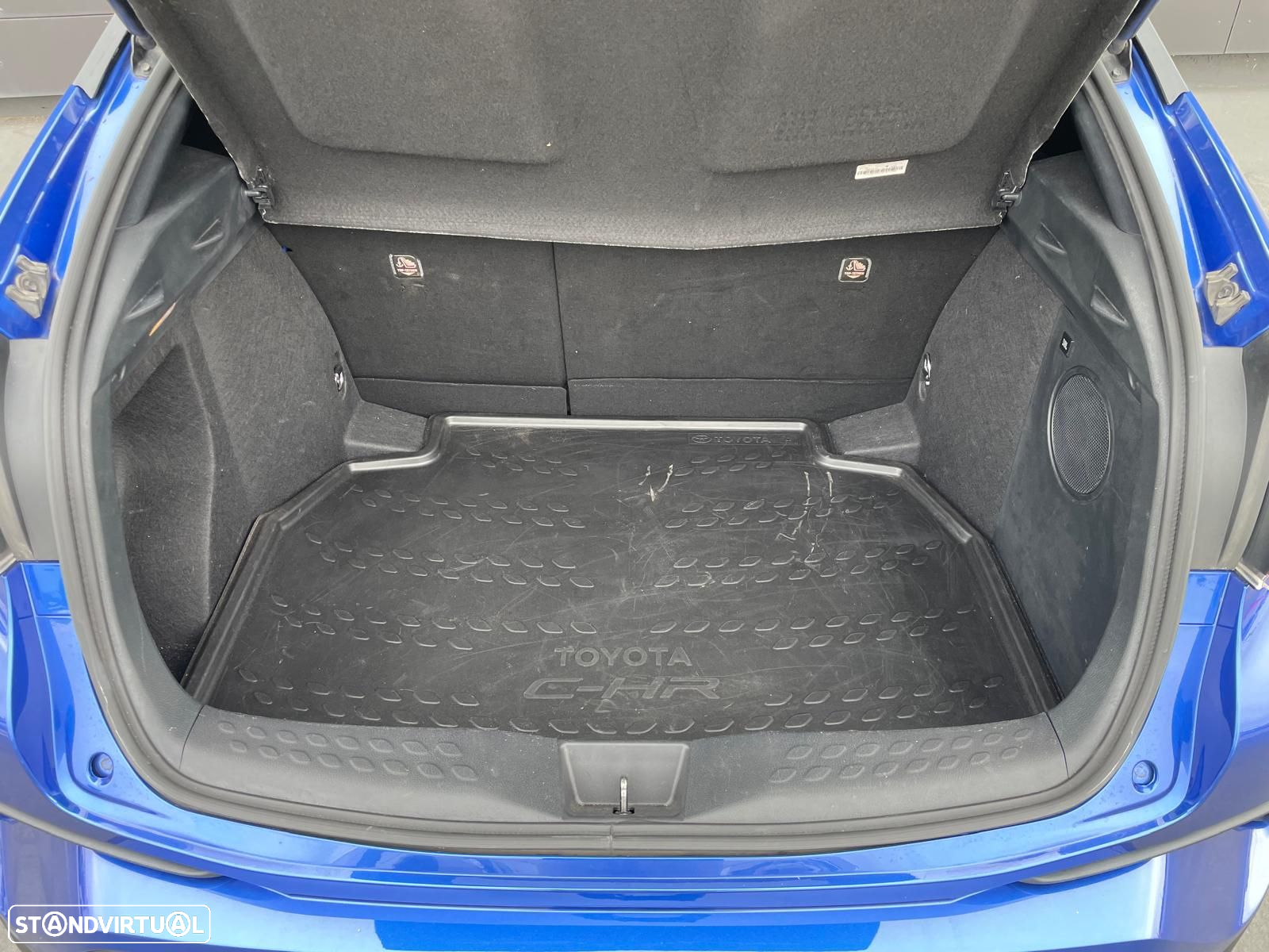 Toyota C-HR - 9