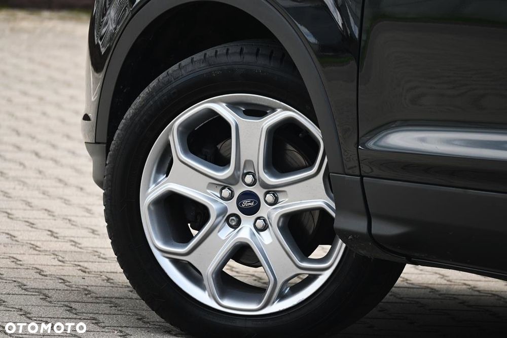 Ford Kuga 1.5 EcoBoost 2x4 Titanium - 26