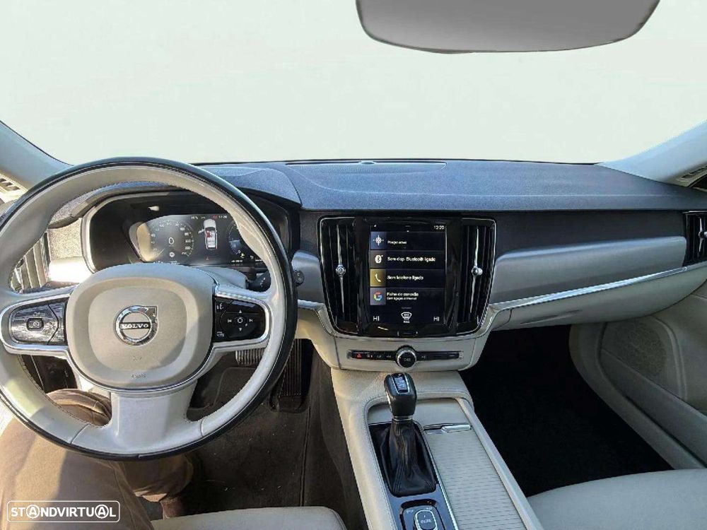Volvo V90 2.0 D4 Momentum Plus Geartronic - 8