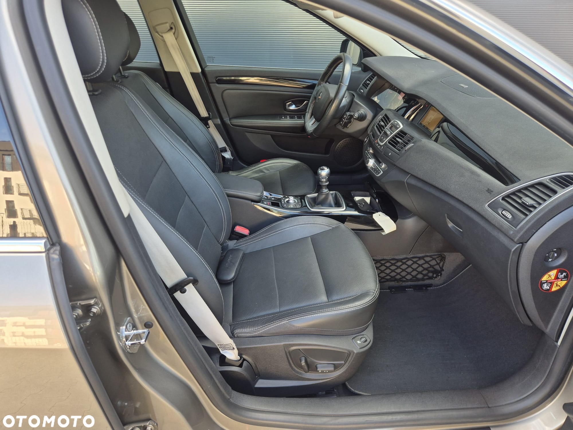 Renault Laguna 2.0 Bose Edition - 24