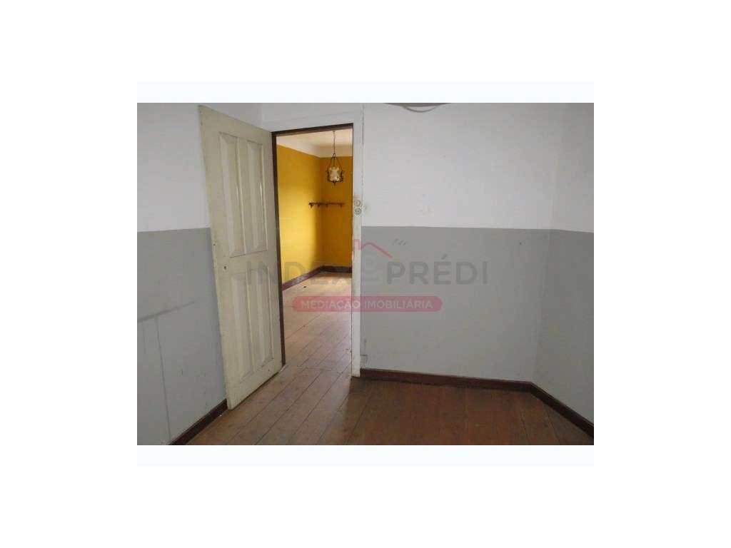 Moradia T3 - Centro Anadia - Grande imagem: 2/4