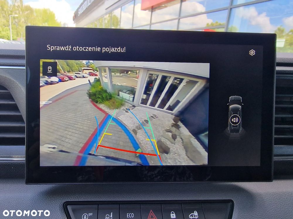 Nissan Interstar - 12