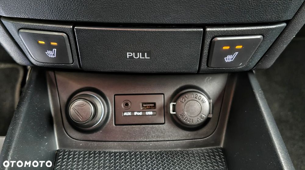 Hyundai i30 - 24