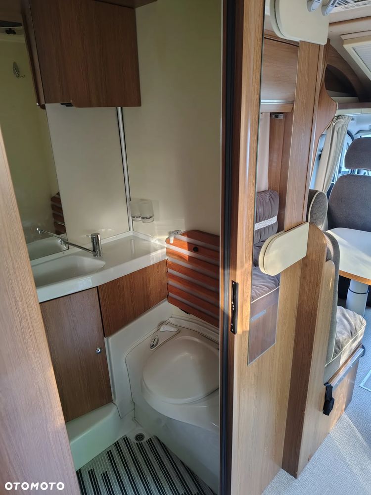 Fiat Ducato kempingowy - 17