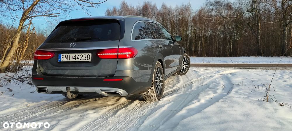 Mercedes-Benz Klasa E 350 d 4-Matic All-Terrain - 3