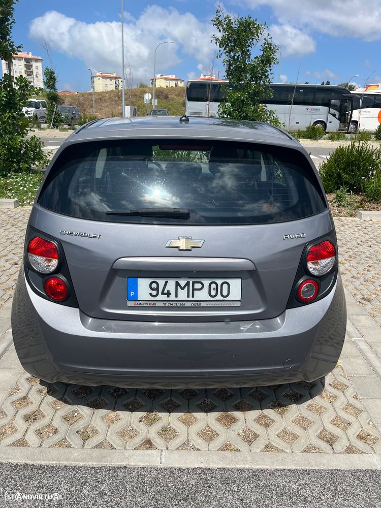 Chevrolet Aveo 1.2 LT - 8