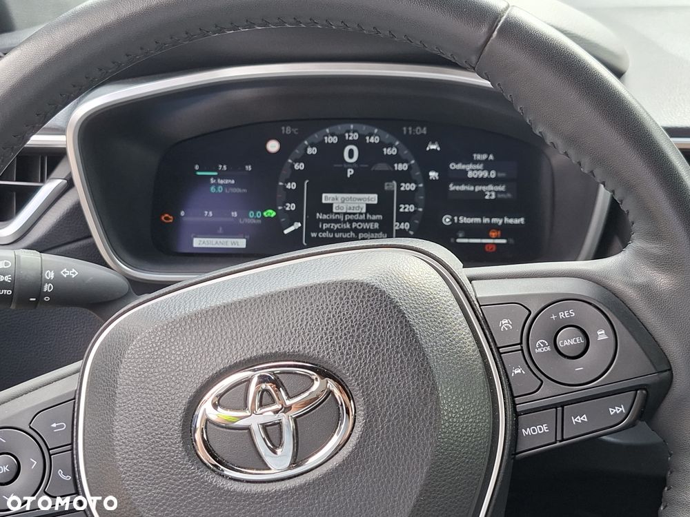Toyota Corolla Cross - 16