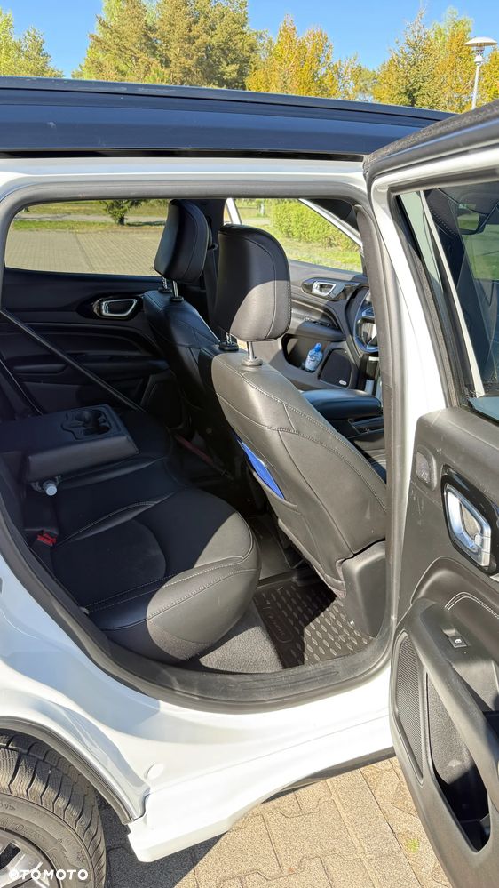 Jeep Compass - 13
