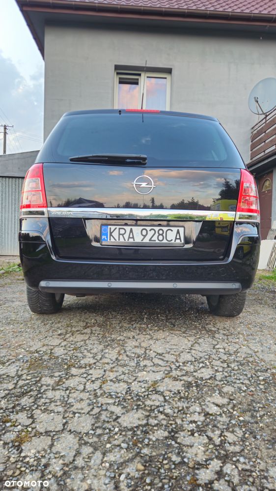 Opel Zafira 1.8 Innovation 110 Jahre - 4