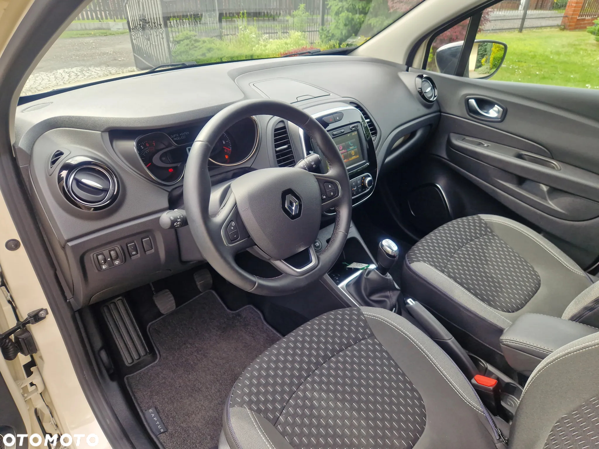 Renault Captur 0.9 Energy TCe Intens - 19