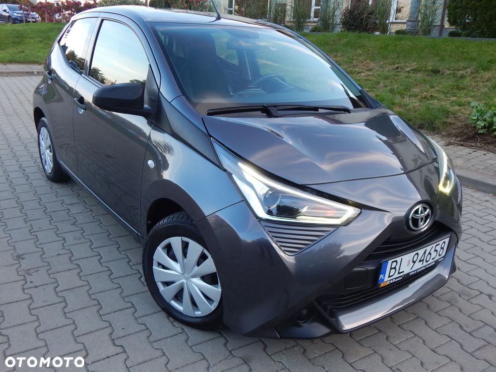 Toyota Aygo x-clusive Style Selection - 1