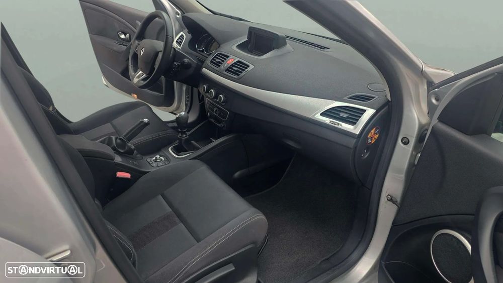 Renault Mégane Sport Tourer 1.5 dCi Dynamique S - 9