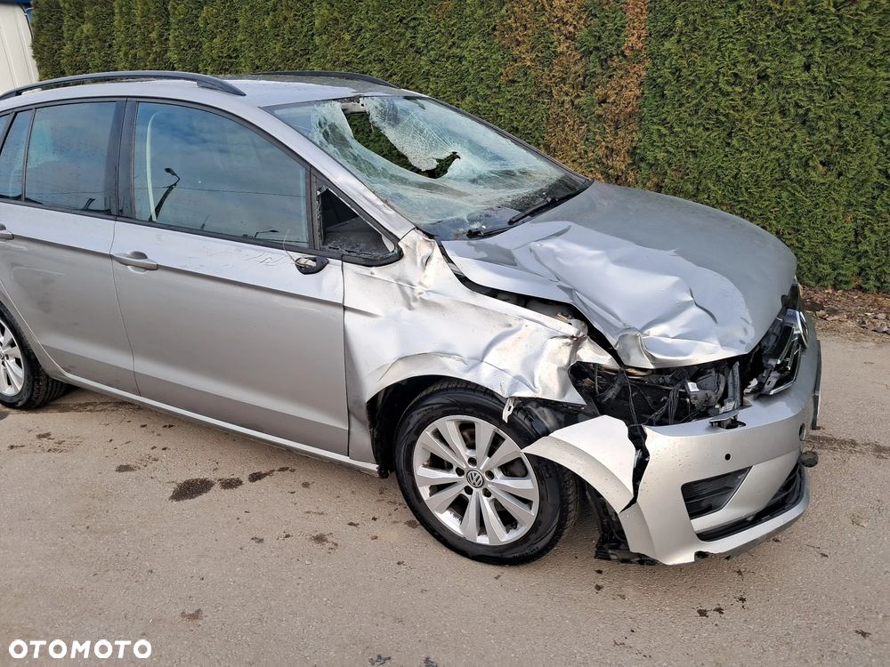 Volkswagen Golf Sportsvan - 13