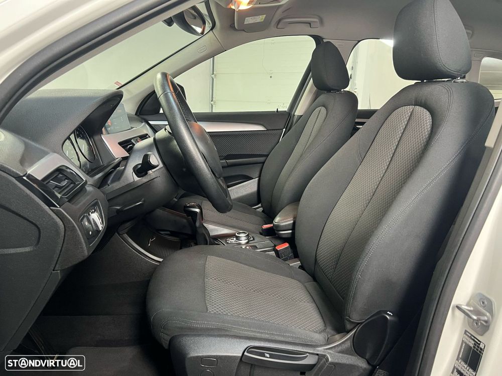 BMW X1 25 e xDrive - 8