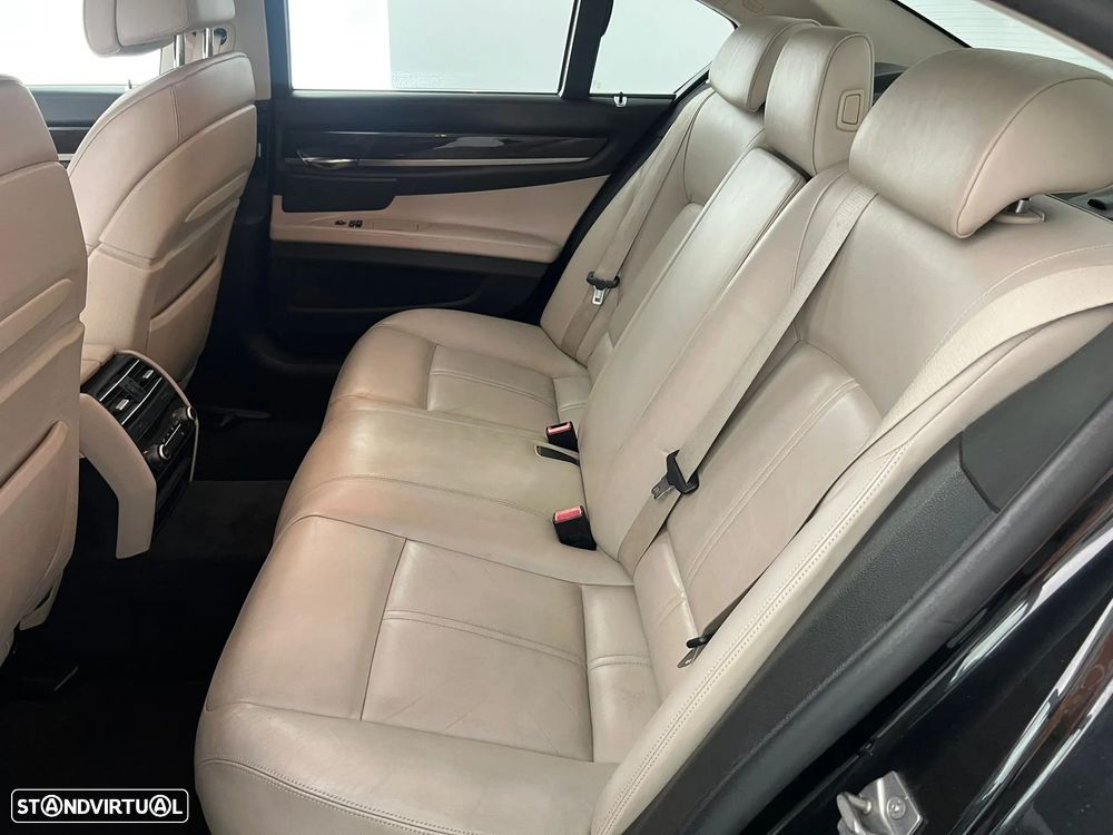 BMW 730 d - 8