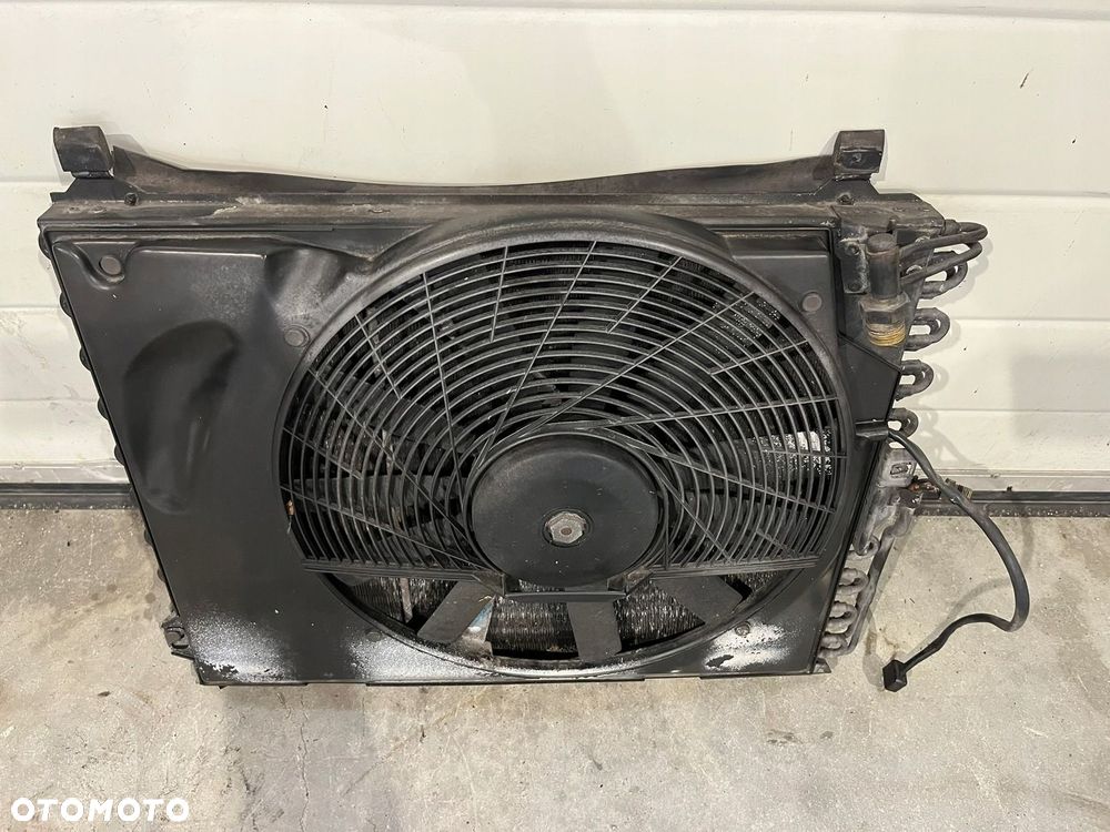 WENTYLATOR KLIMATYZACJI MERCEDES W124 E220 E200 0005007193 1245053655 - 2
