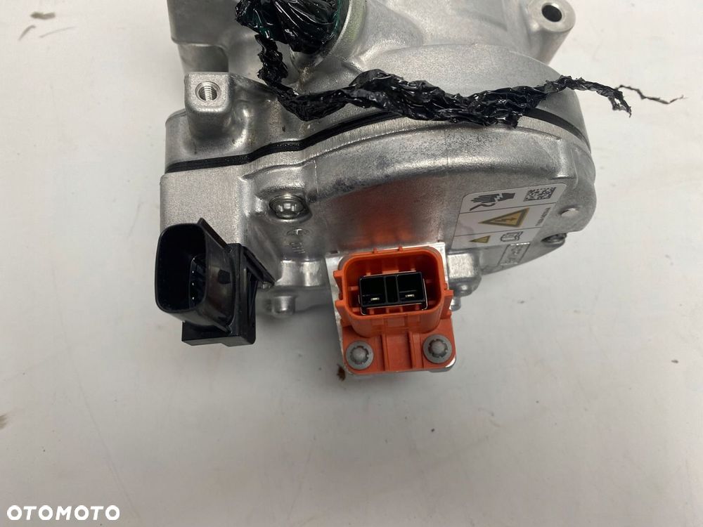 SPRĘŻARKA KLIMATYZACJI FORD MUSTANG MACH-E LJ9H-19D623-AB - 3