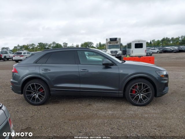 Audi Q8 - 8