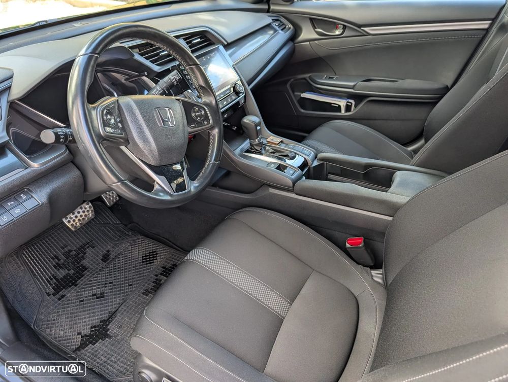 Honda Civic 1.0 i-VTEC Elegance Navi CVT - 8