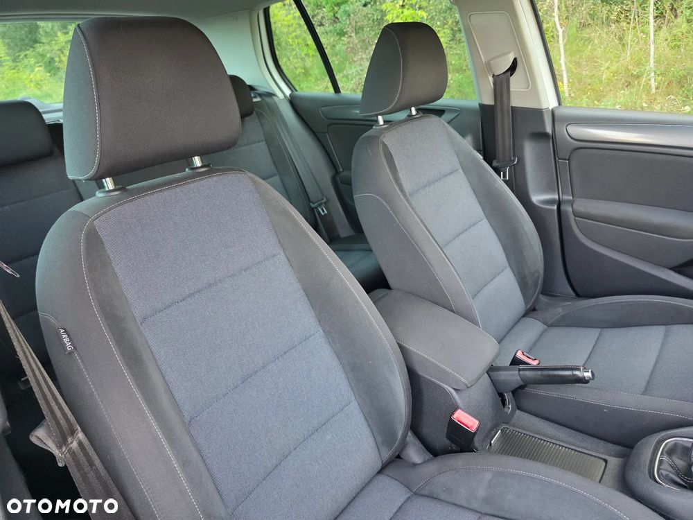 Volkswagen Golf 1.2 TSI Style - 26