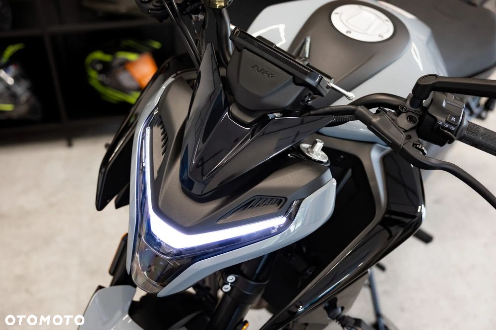CFMoto NK - 5