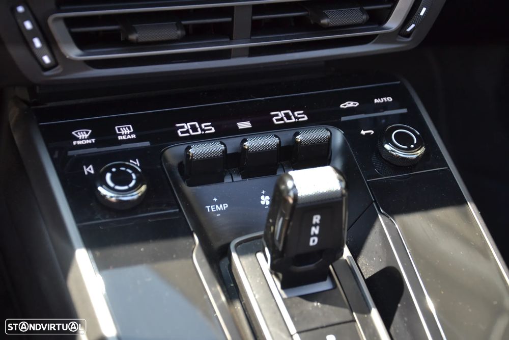 Porsche 911 (992) Targa 4 PDK - 33