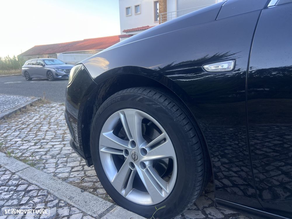 Opel Insignia Sports Tourer 1.6 CDTi Cosmo S/S J17 - 18